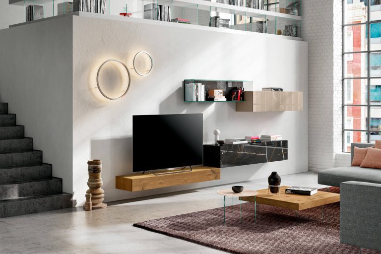 parete-attrezzata-legno-e-vetro