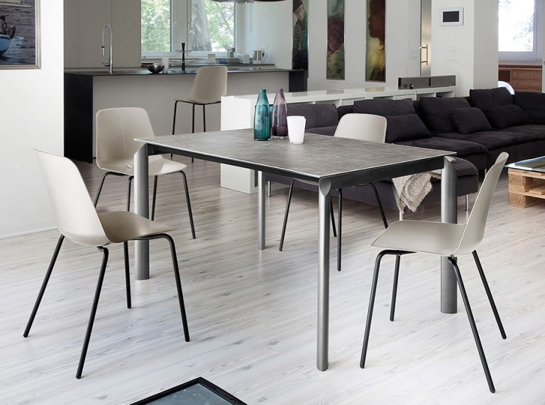 products-01_Energy_Steel_Modern_Dining_Table_3