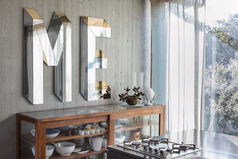 mogg_mirrors_letteronza_header