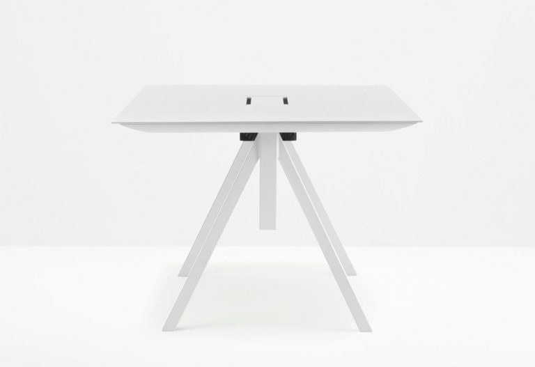 arki-table-adj-still-05