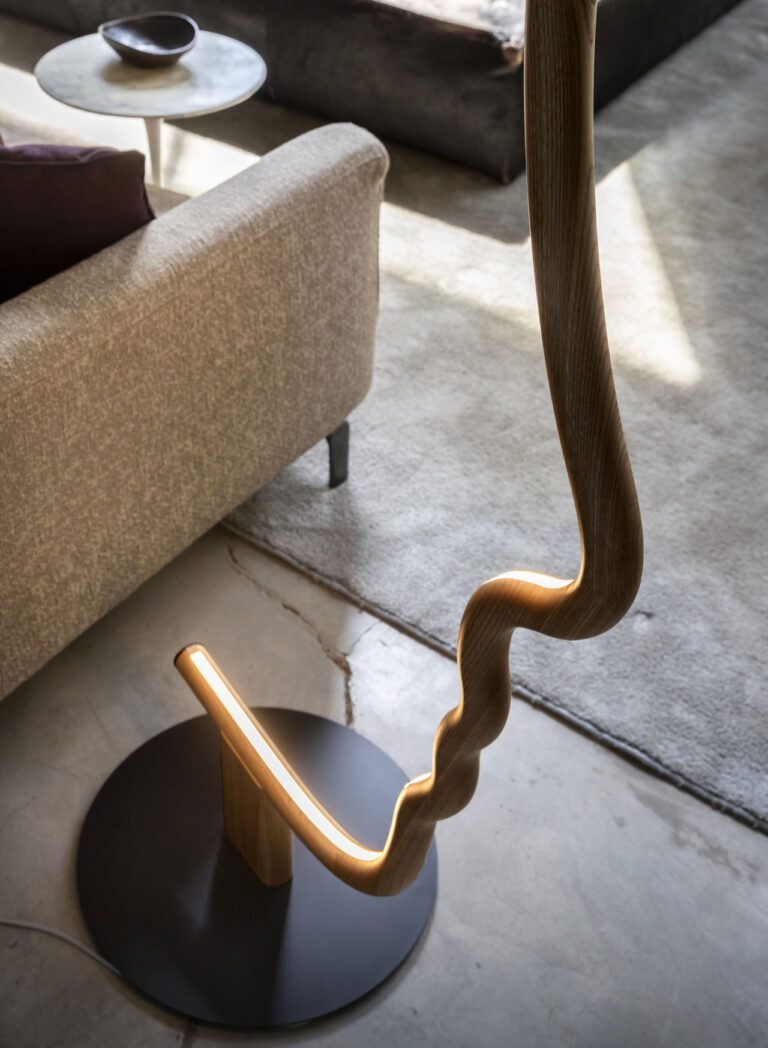 Natura_lamp_vis-a-vis_wood_08-1280x1747