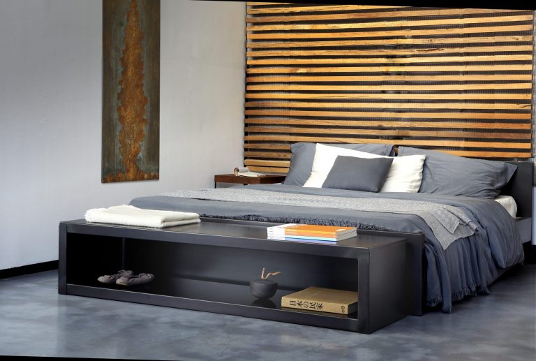 low-rack-irony-bed-e1560432638126