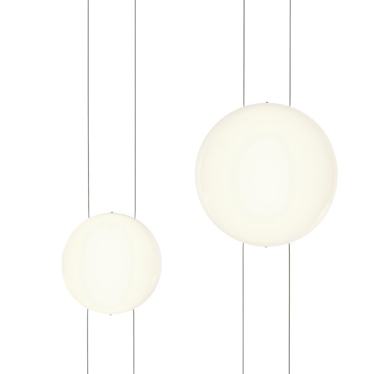 mogg_lamp_orbit_06