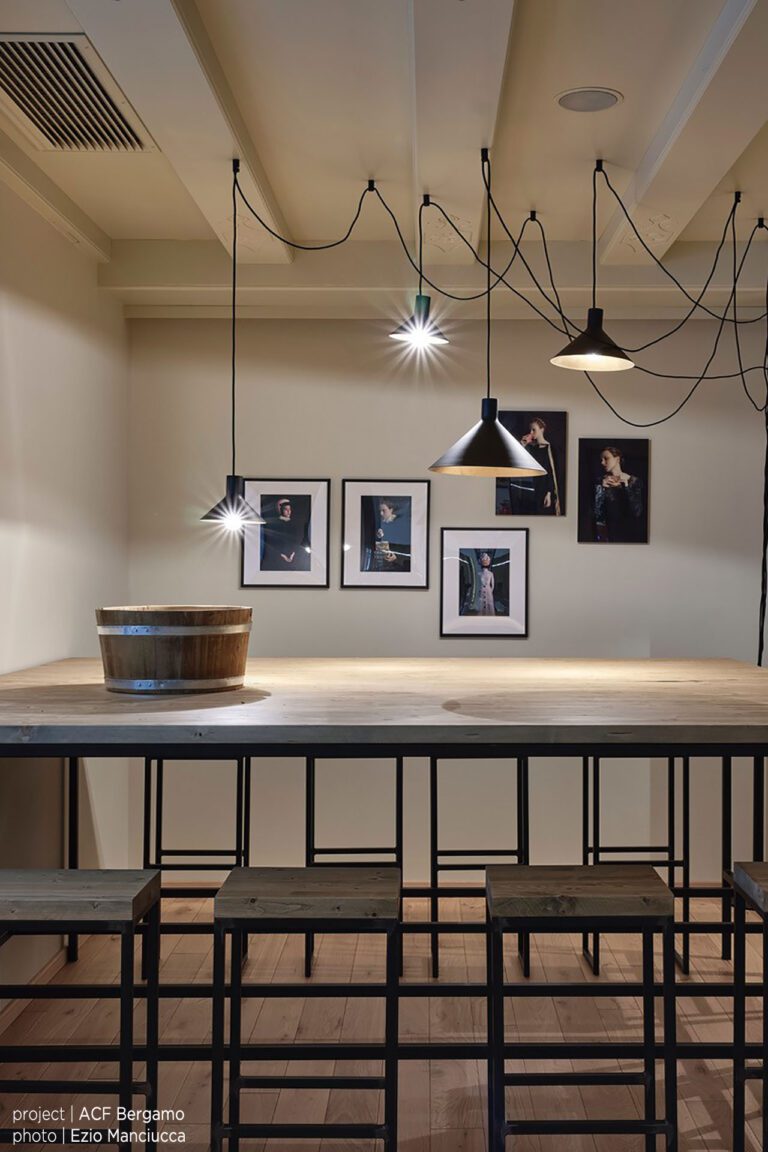 mogg_lamp_cerberina_21