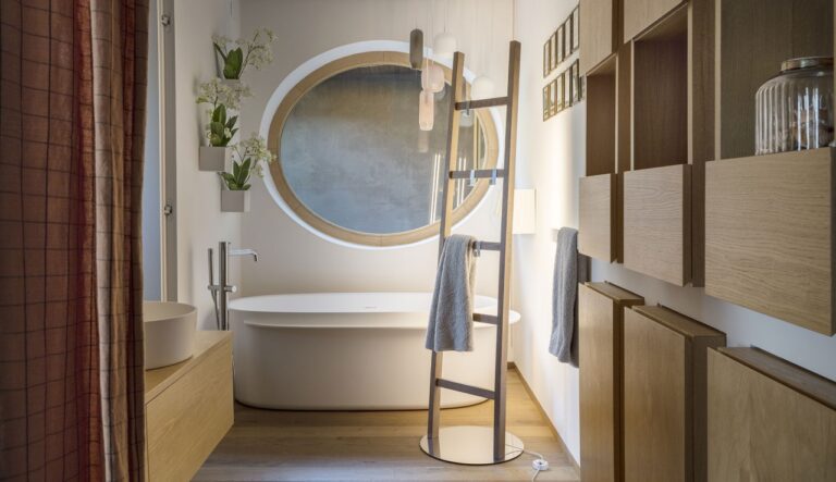 mogg_lamps_alla-scala_header-1280x738