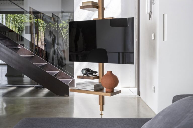 mogg_storage_adelaide-WOOD-TV_04