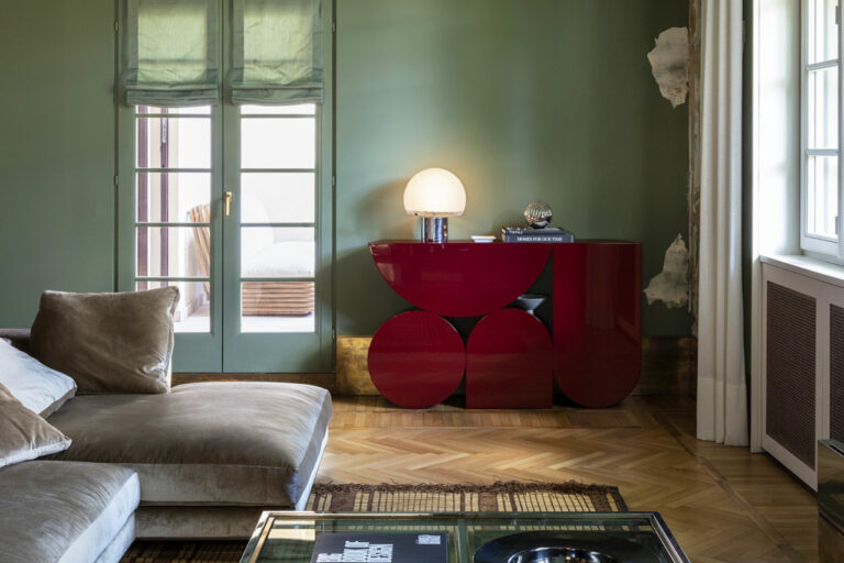 mogg_tables_shape-consolle_18-1280x853