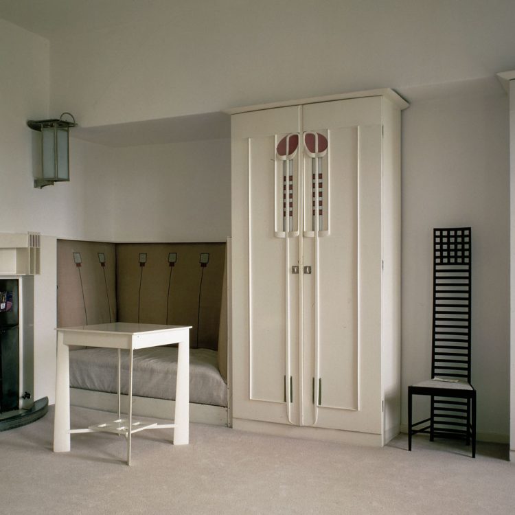 Hill-House-Helensburgh-Scotland-Charles-Rennie-Mackintosh-1902