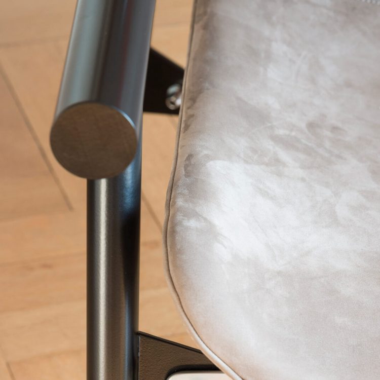 bonaldo-poltrona-eddy-main-slider-02-1920x1080