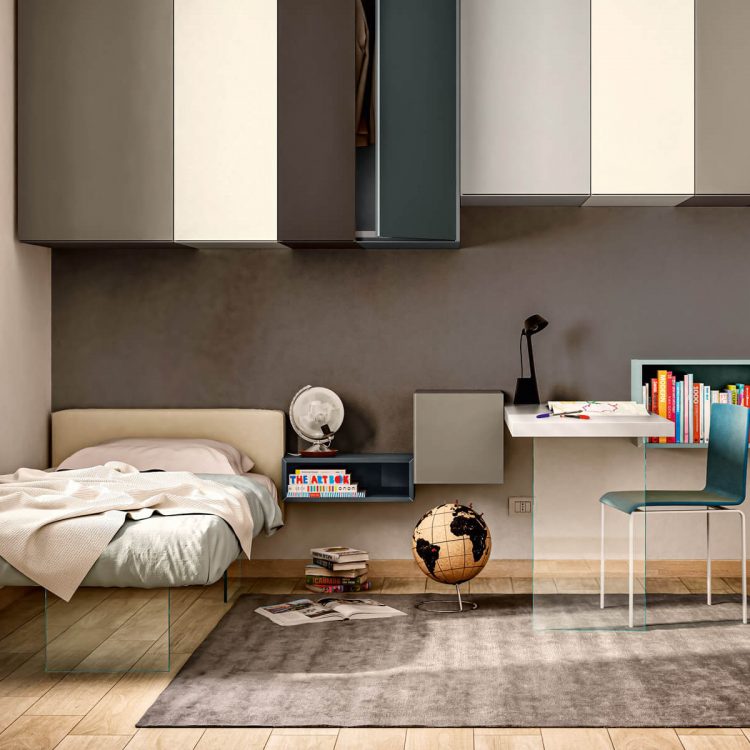 letto-sospeso-cameretta-colorata